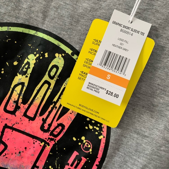 Body Glove Graphic Tee ๐ฏ% Cotton ๐๐๐๐ - Picture 4 of 5